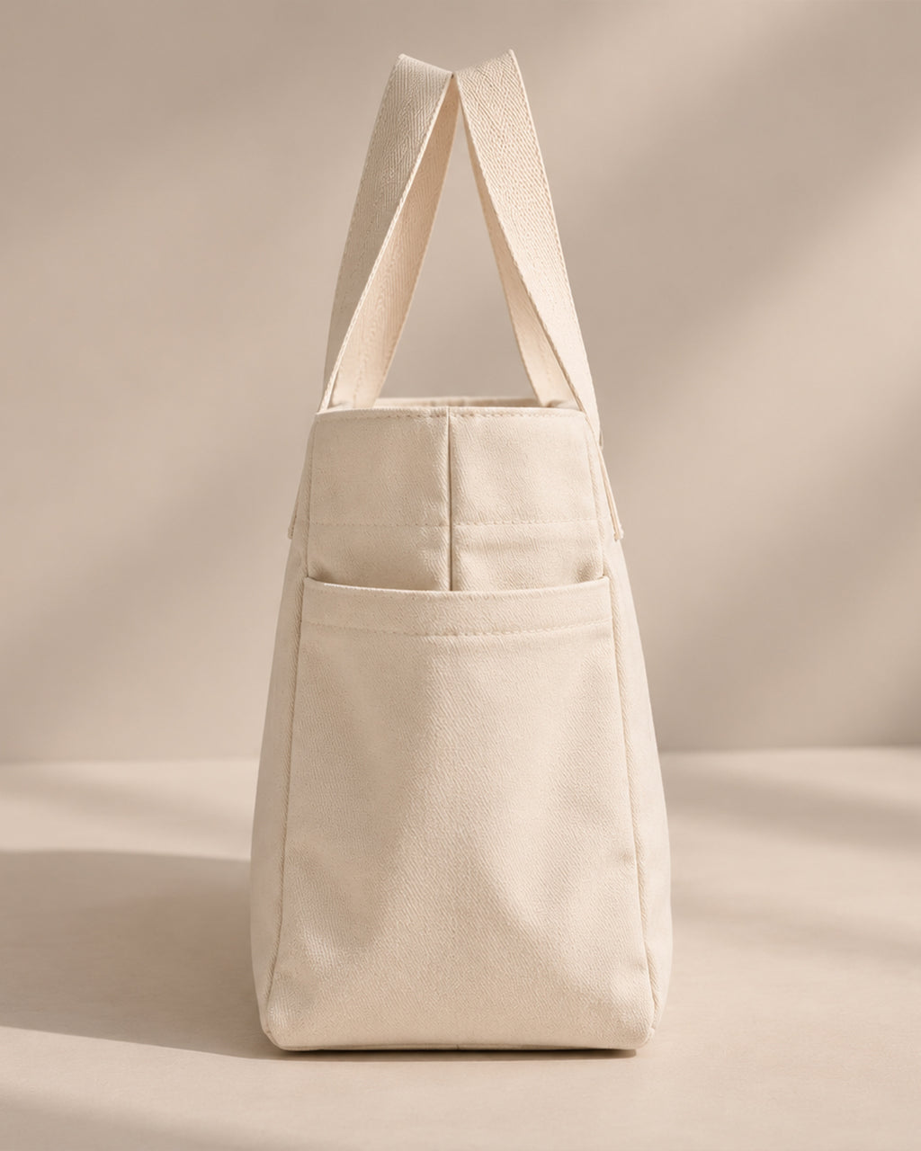 The Hot Girl Tote - Cream