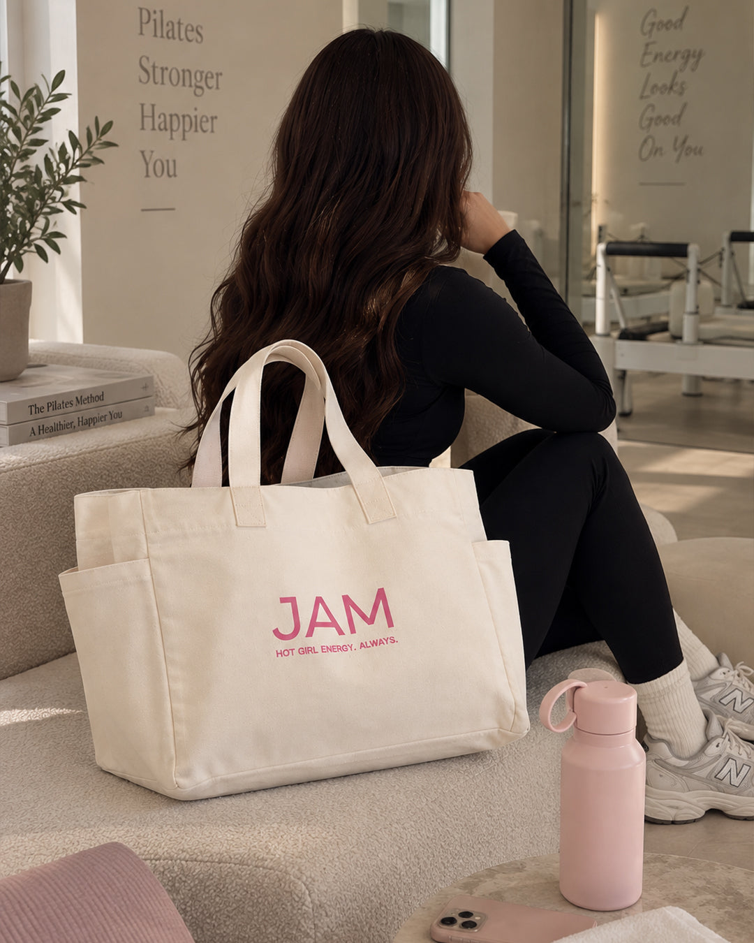 The Hot Girl Tote - Cream