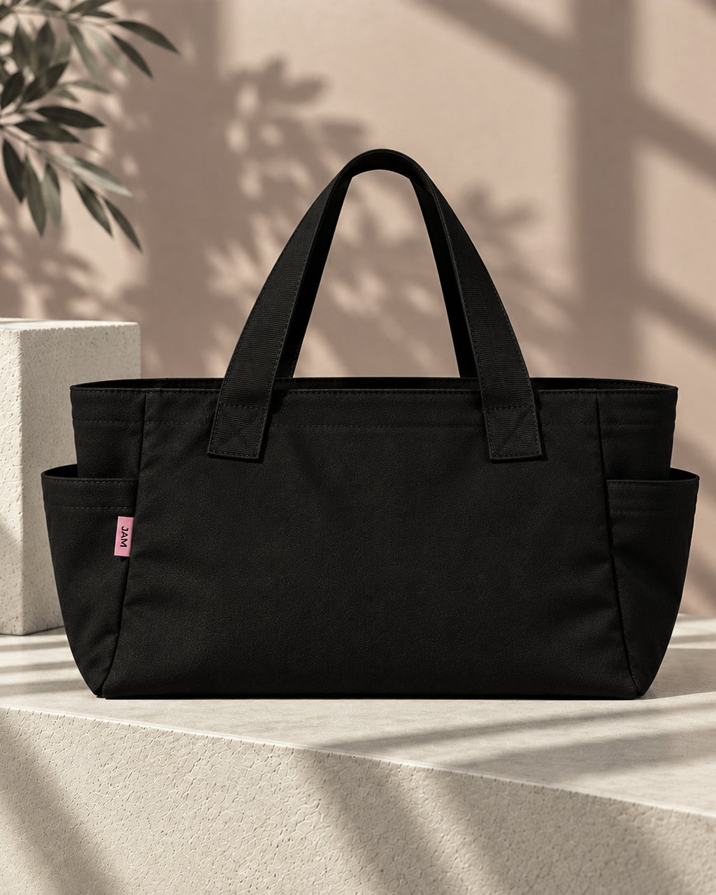 The Hot Girl Tote - Black